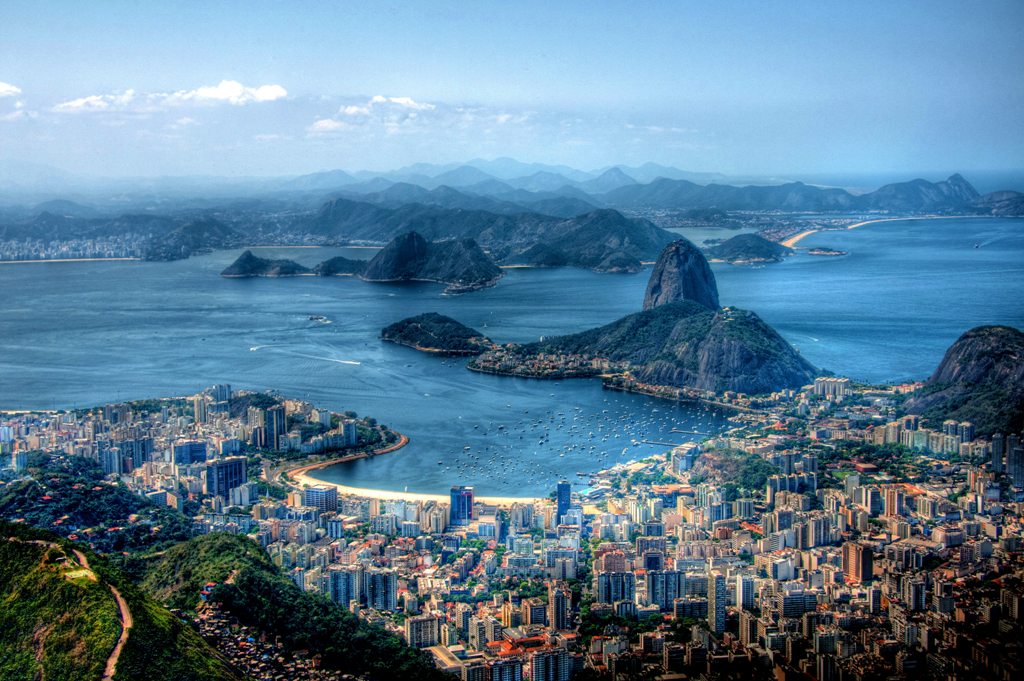 Baia_de_Guanabara_Rio_de_Janeiro_Brasil_-_Photo_by_Lucas_Campoi_on_Unsplash.jpg