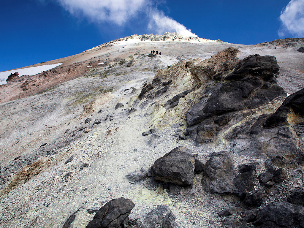 Treking_v_Iranu-lekt_-_Trekking_in_Iran_4.jpg