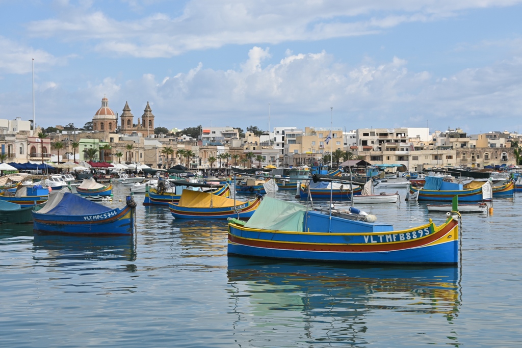 Nasveti_za_potovanje_na_Malto_-_Tips_for_traveling_to_Malta_-_Marsaxlokk_in_Luzzuji.JPG
