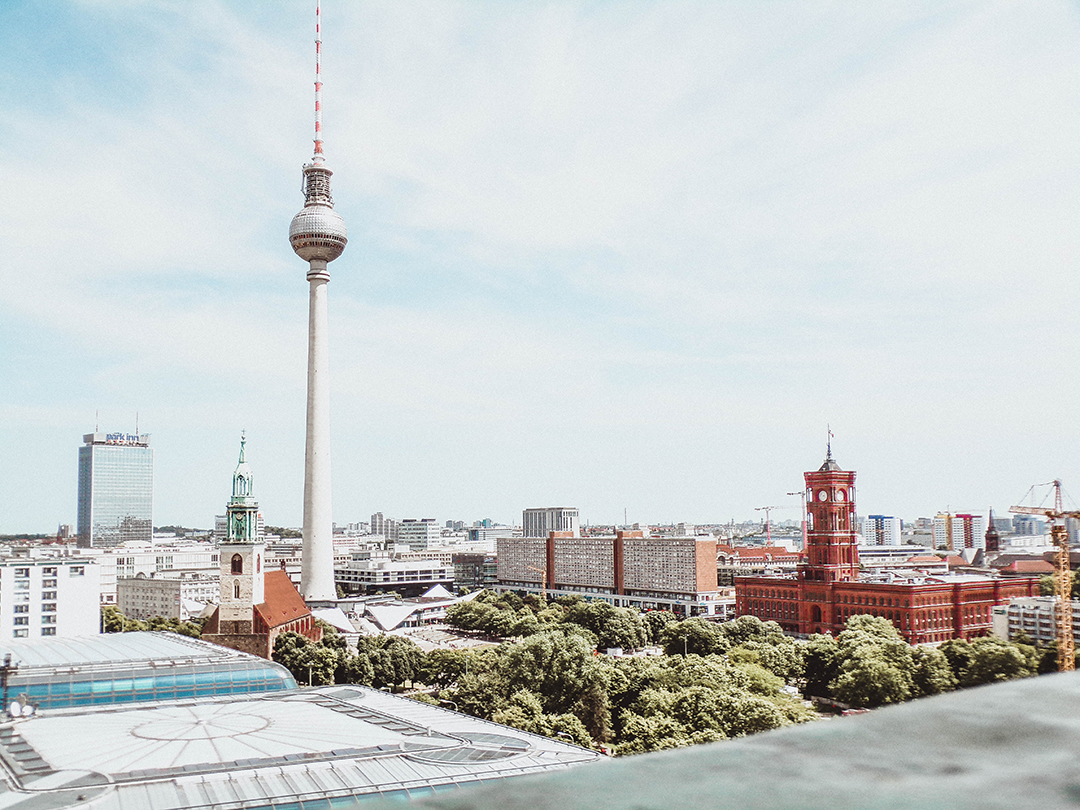 Turisticne_znamenitosti_Berlina_-_Berlin_tourist_attractions_-_Photo_by_Niki_Nagy_on_Pexels_1.jpg