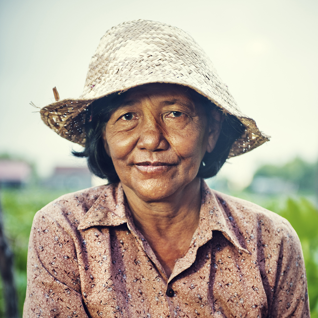 Travel_cheaply_and_sustainably_in_Asia_-_Potovati_poceni_in_trajnostno_v_Aziji_-_Envato_5.jpg