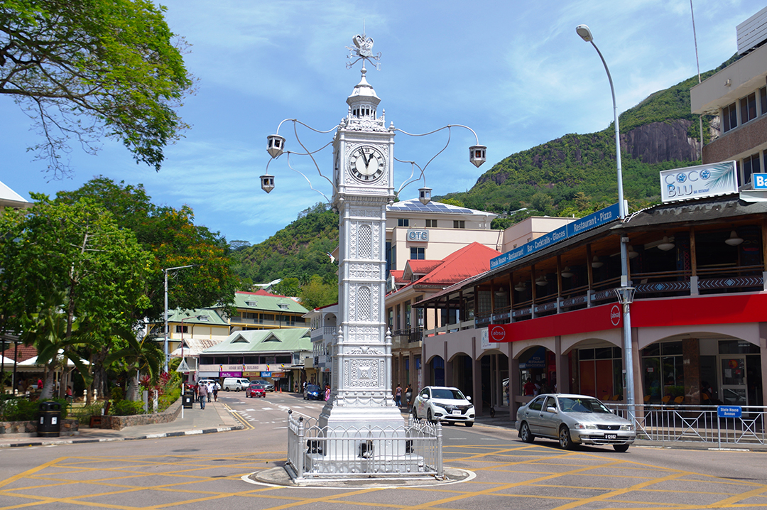 Popotniski_nasveti_za_potovanje_na_Sejsele_-_Travel_tips_for_traveling_to_Seychelles_1.JPG