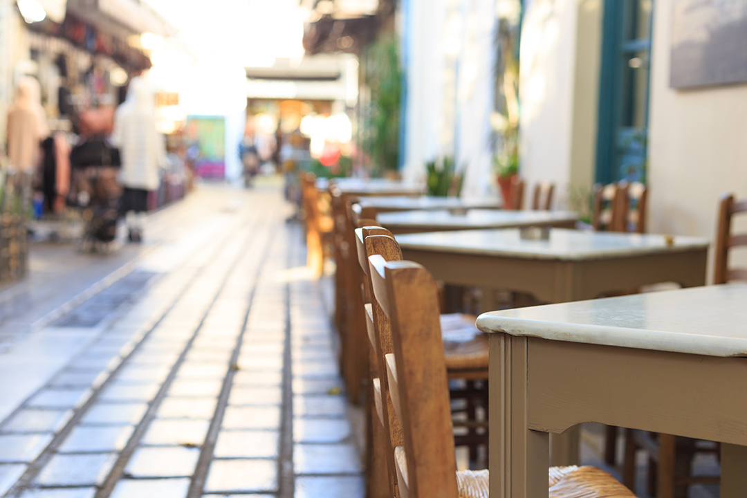 04_Popotniski_nasveti_za_potovanje_v_Atene_-_Travel_tips_for_traveling_to_Athens_-_ENVATO.jpg
