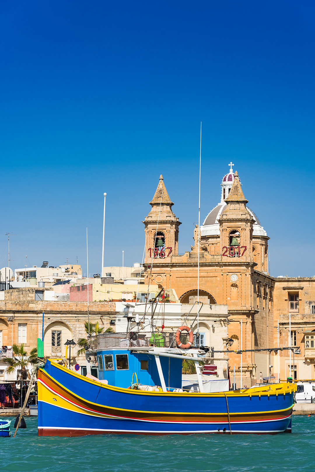 02_Popotniski_nasveti_za_potovanje_na_Malto_-_Travel_tips_for_traveling_to_Malta_-_ENVATO.jpg