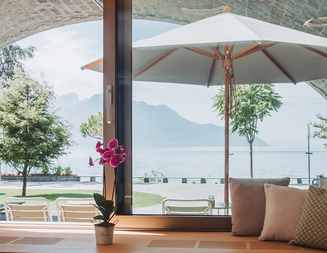 Hostel_Montreux_-_Photographer_-_Leonidas_Portmann_12.jpg