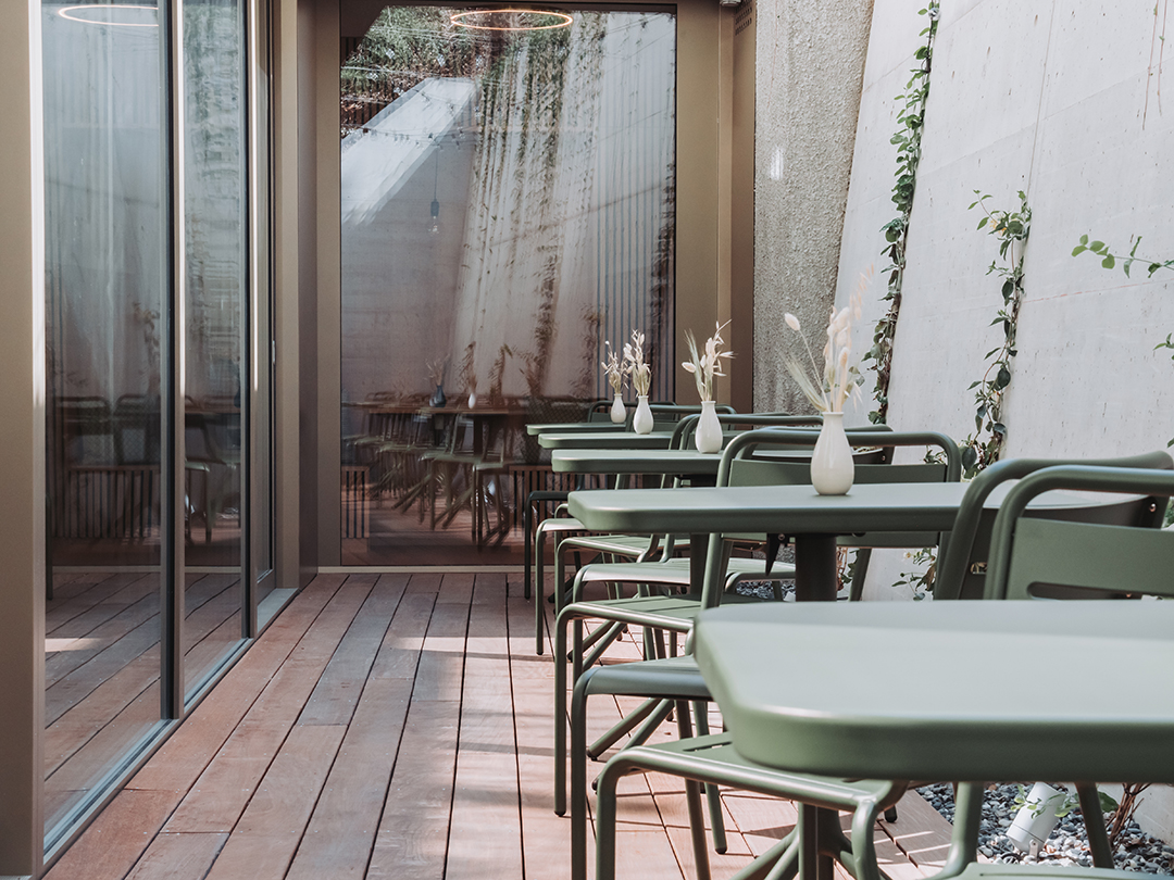 Hostel_Montreux_-_Photographer_-_Leonidas_Portmann_3.jpg