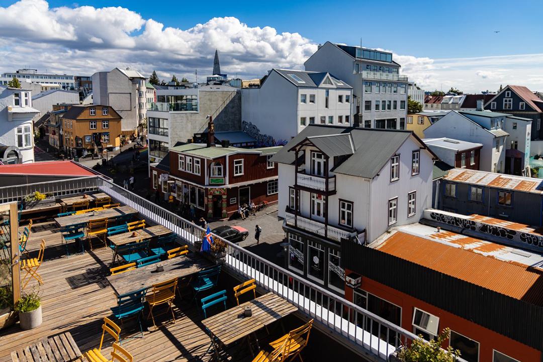 01_Reykjavik_-_Loft_HI_Hostel.jpg