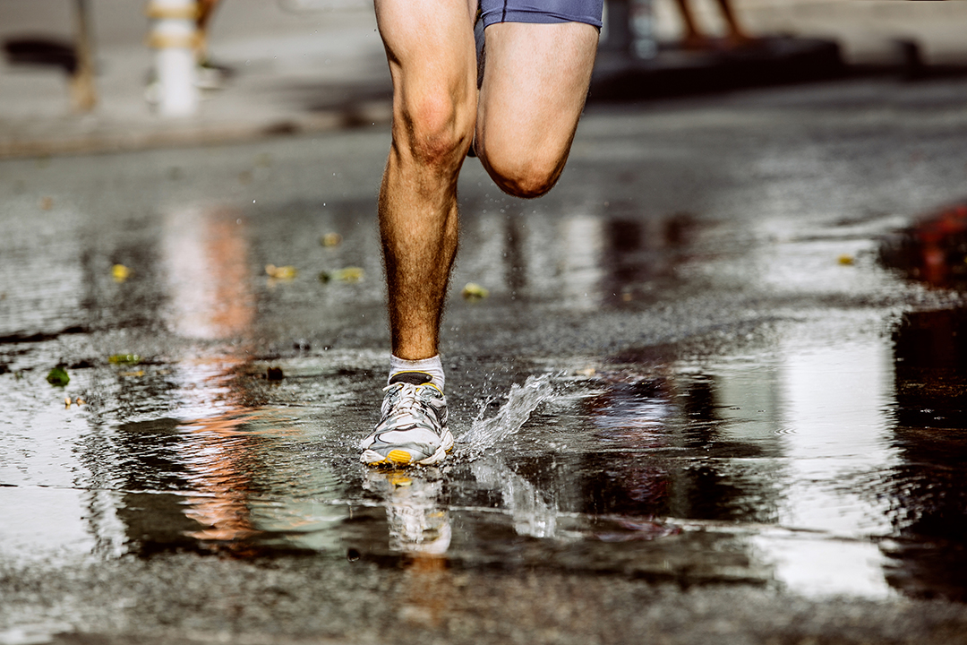 Tek_kot_posebna_oblika_potovanja_-_Running_as_a_special_form_of_travel_1_-_ENVATO.jpg