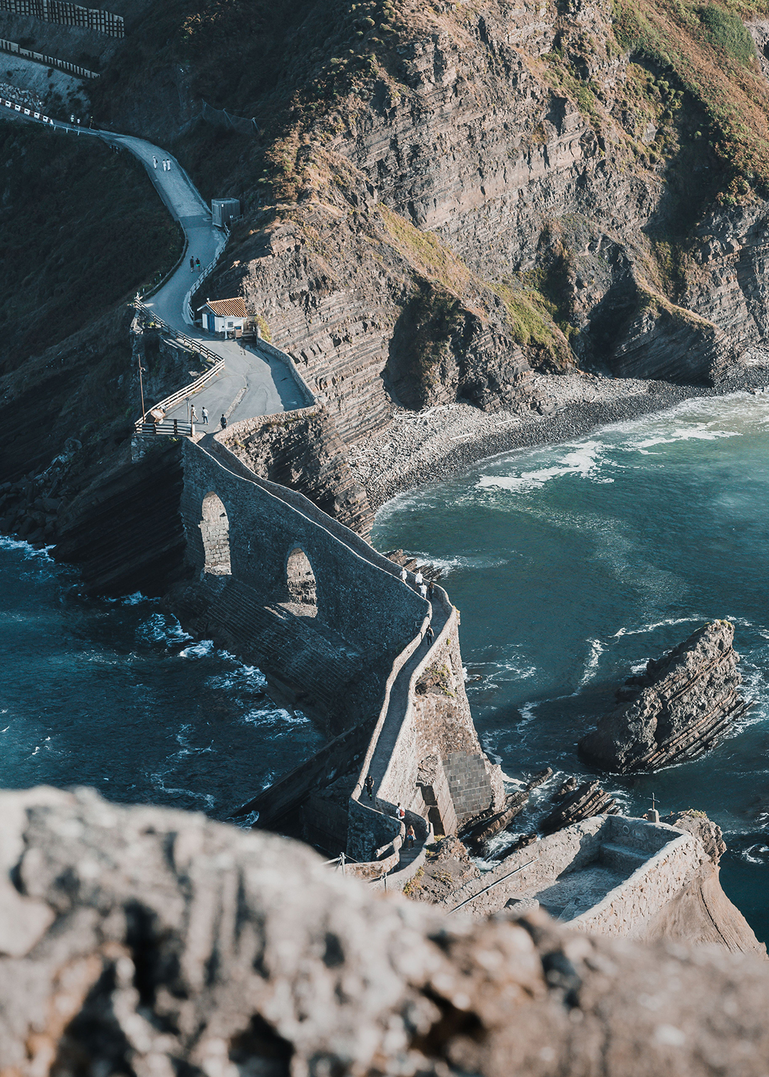 06_Ogled_Spanskega_mesta_Bilbao_-_Tour_of_the_Spanish_city_of_Bilbao_-_ENVATO.jpg